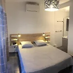 Maison Le Jean Bart אגדה