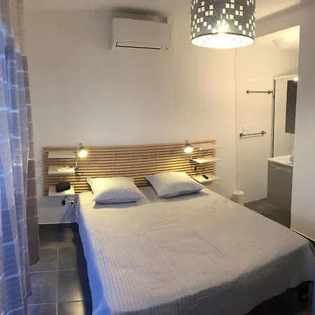 Maison Le Jean Bart אגדה